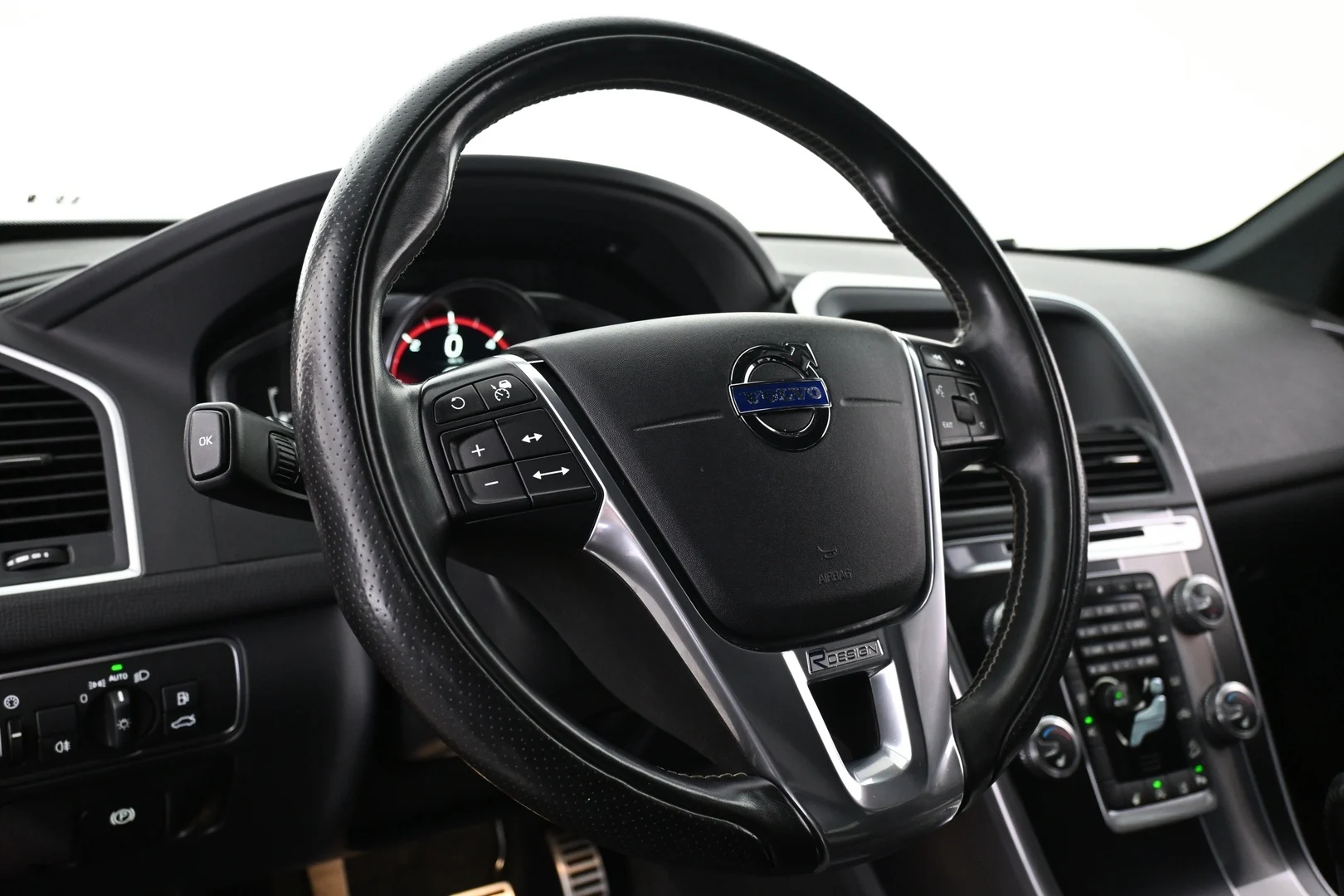 Car Image - 5fyKp4euvDRYNVKHQZyoXp