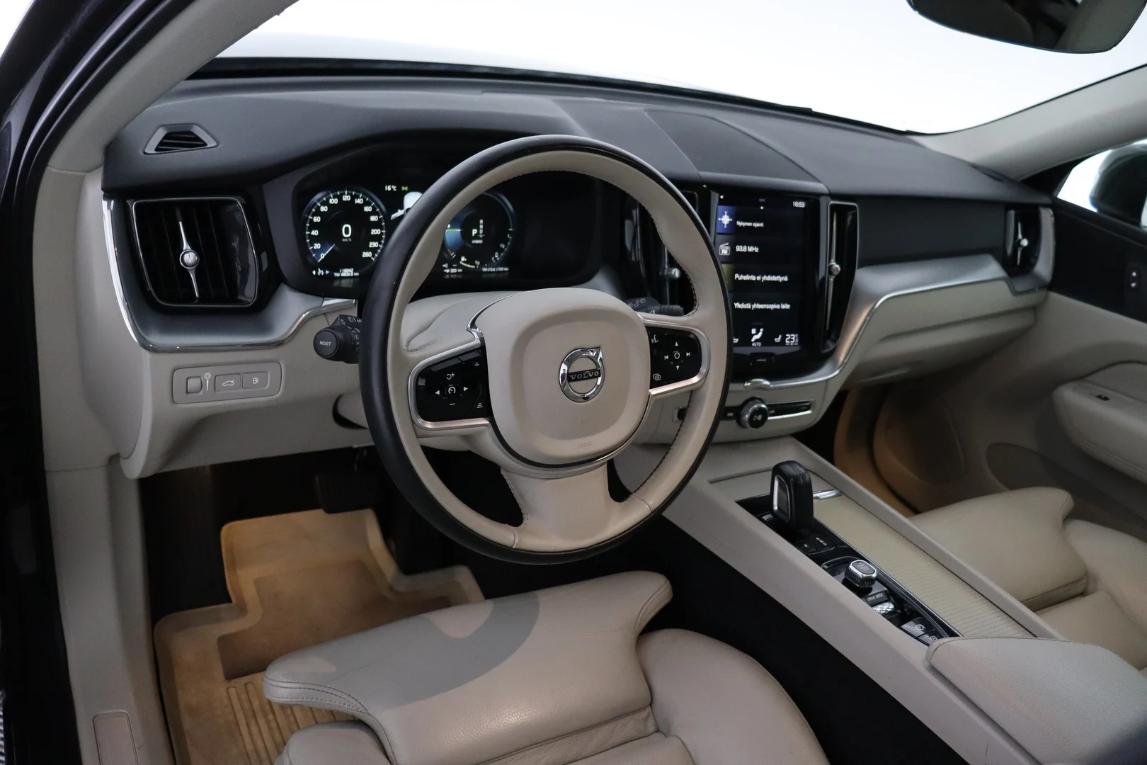 Car Image - 5XH69GJYtuYjXV4uEWdUFE