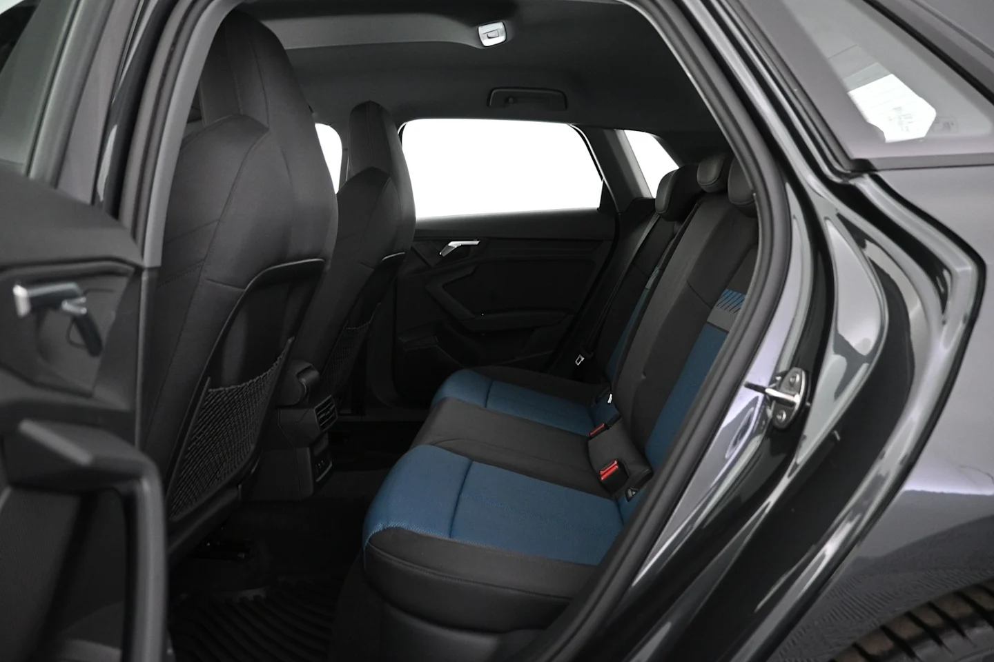 Car Image - 1rkIeOQdl3uz9ojET75RPy
