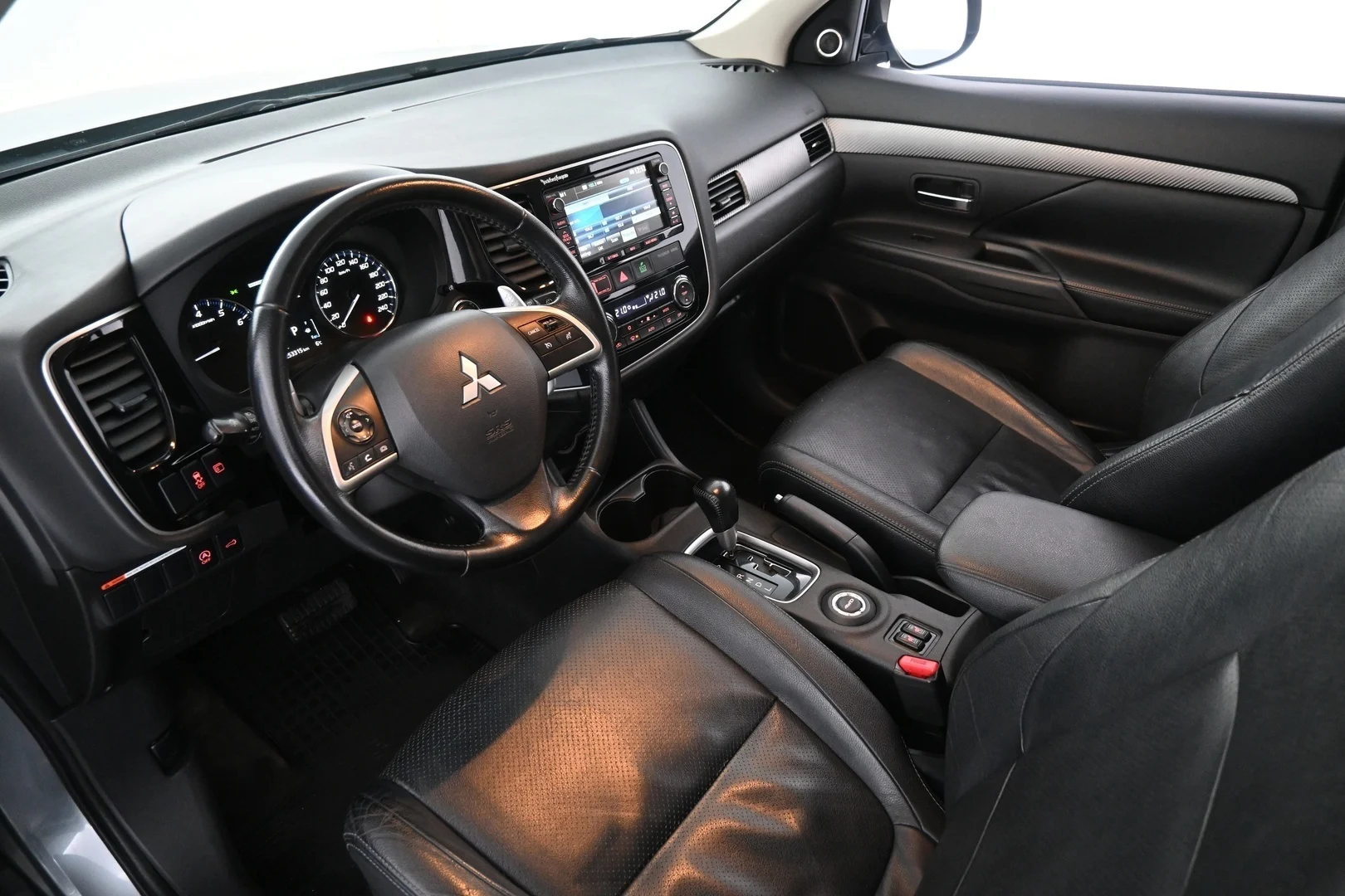 Car Image - 2o4FTHGQMoaAvoqMODUENO