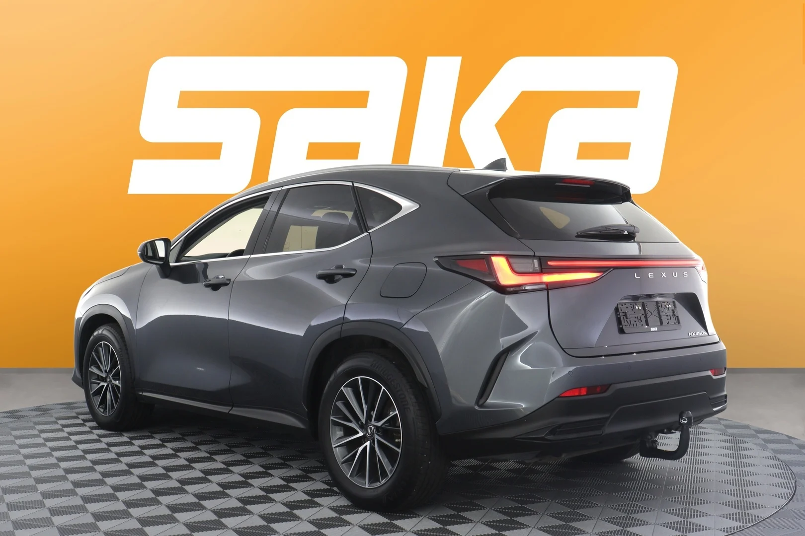 Car Image - 2li68beHr42K2Xy15LxiPg