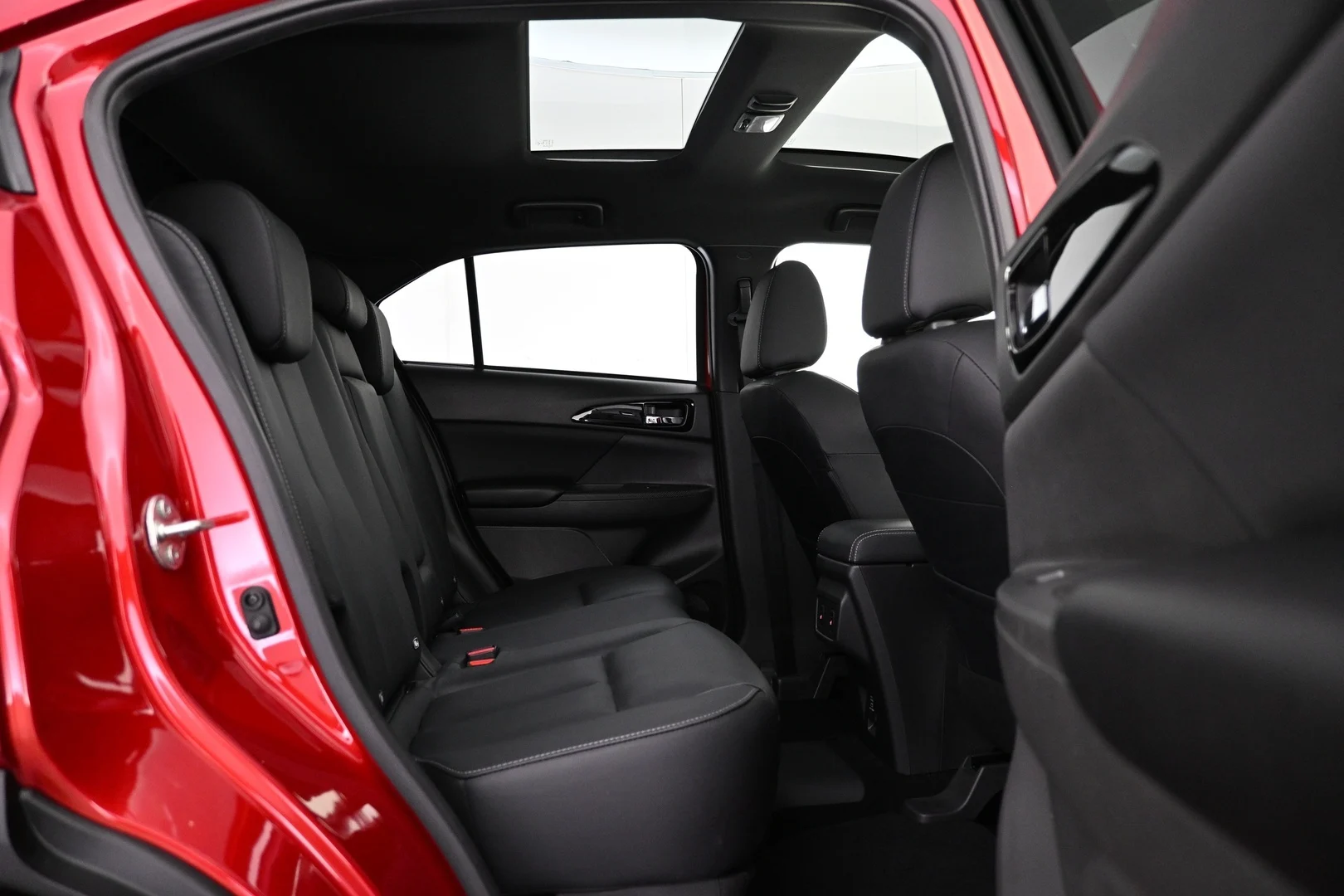 Car Image - 2cvm5RVSAI8lFCDgh78Y06