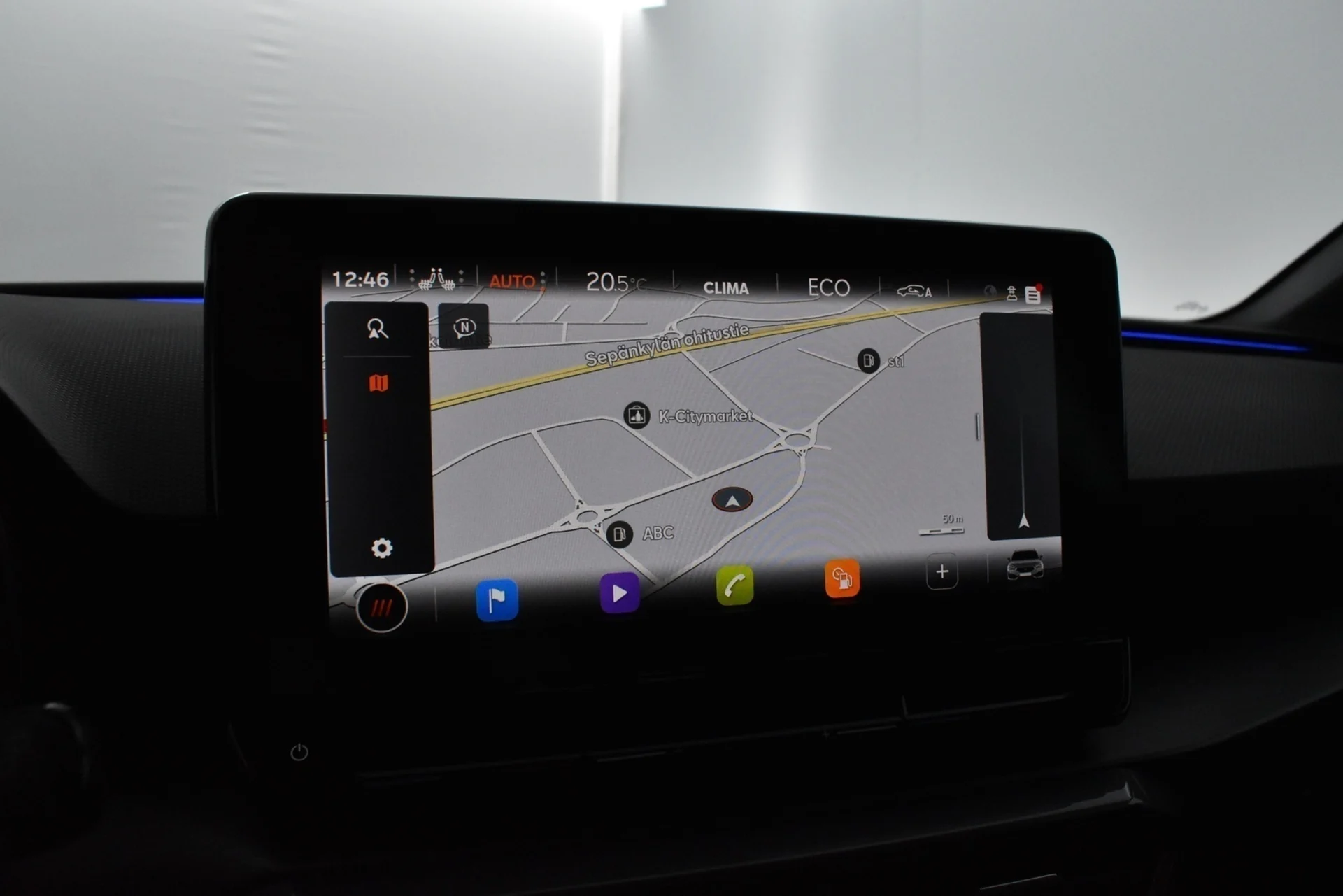 Car Image - 1ZKyfAHMbd4qxNb7hLxWYu