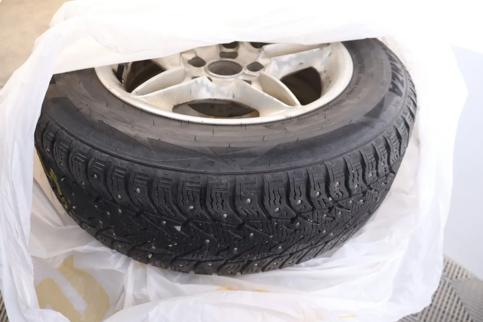 Car Image - 7jDV7XRTWl2rW0PSJl4AsX
