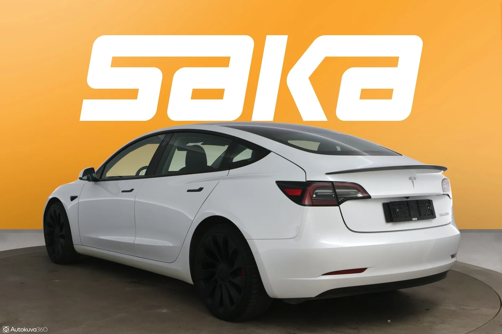Car Image - uVWAHKyxUc5qsOsEkcRQu