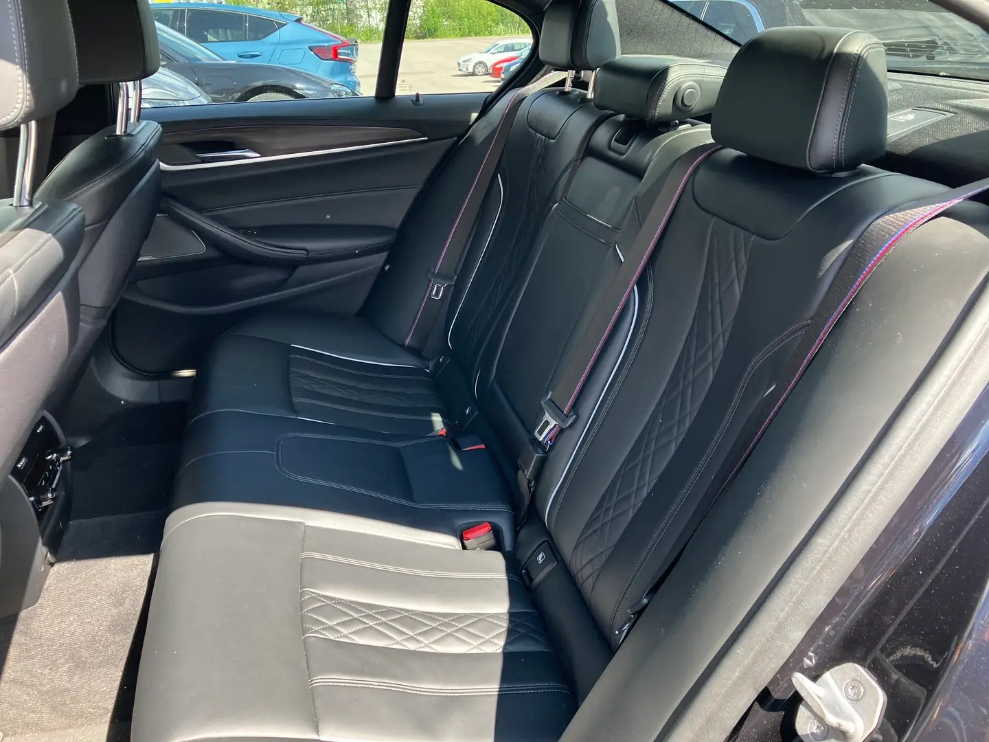 Car Image - 1AsK9Fc43rqOyH8EDmQ0JI