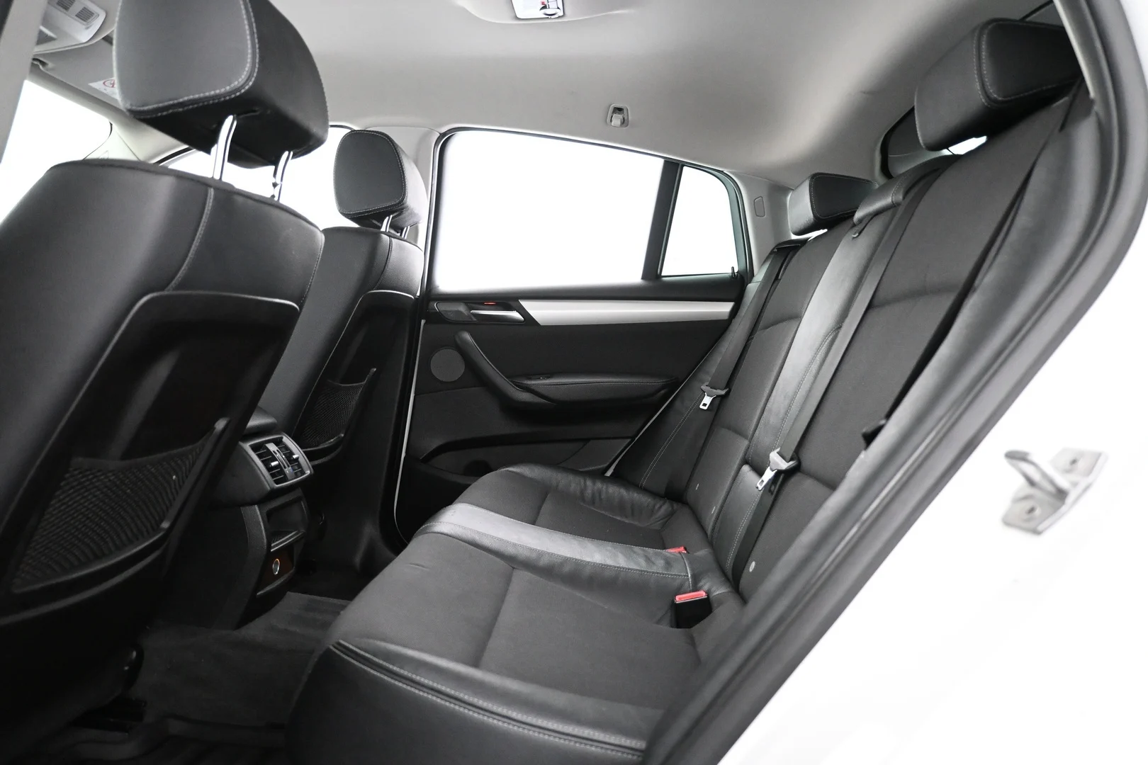 Car Image - 6zneRhDn5h2LmOcOYvZHzl