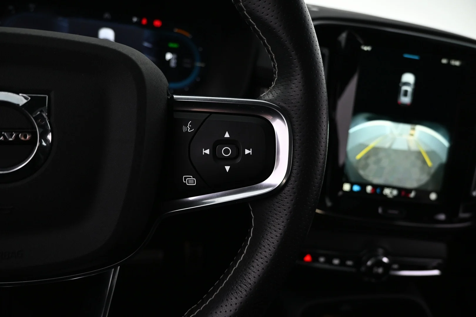 Car Image - 5k54aSriniP4Io4WdBa2lw