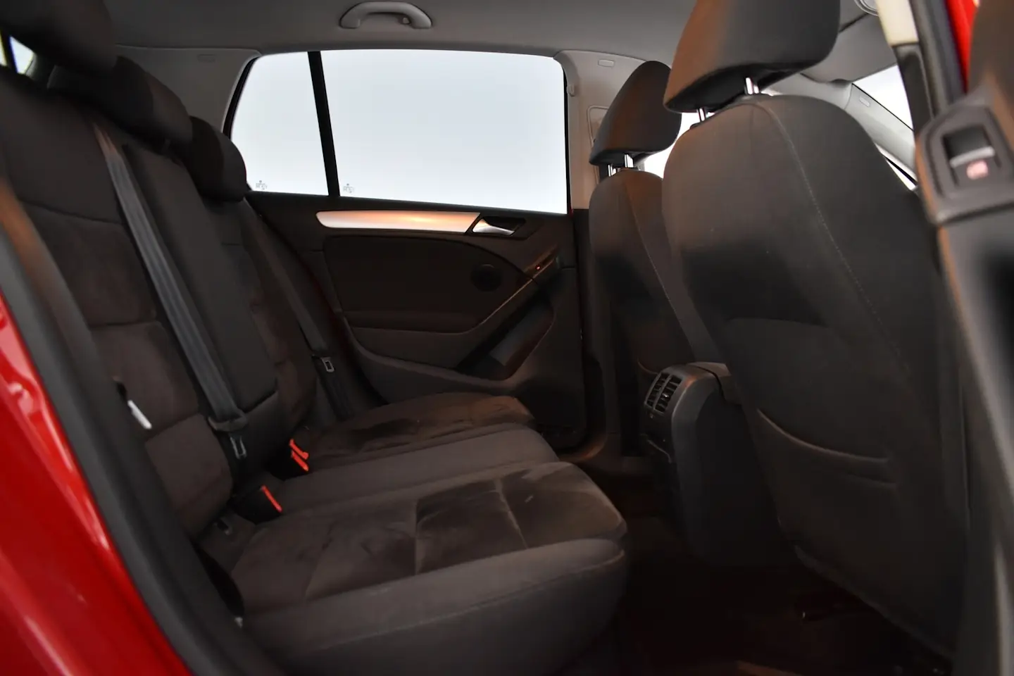 Car Image - U9wVbRSrPyE72RPI17XxM