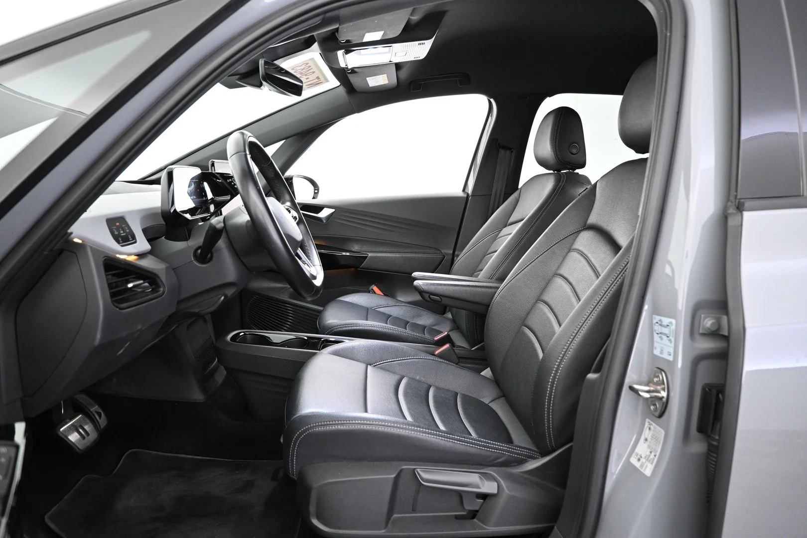 Car Image - 5H3sRl7IfRDMFR1dj4zZFC