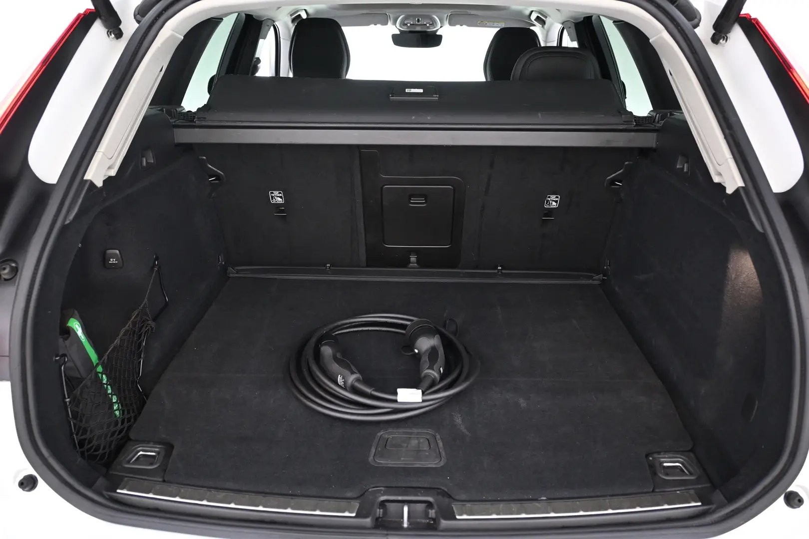 Car Image - 2CFlMgHHxXsTDWjw6G04DA