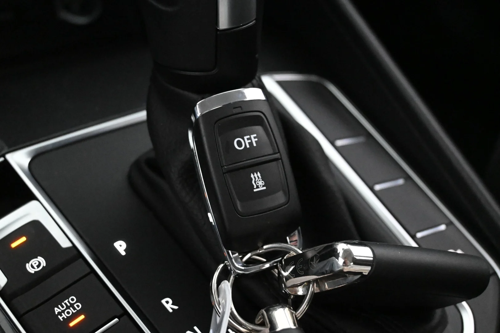 Car Image - 7KmoB11RE43HCBGp4ccymE