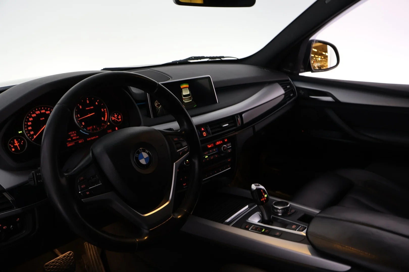 Car Image - 61bNvYVq0zFWkNkkgQVZY