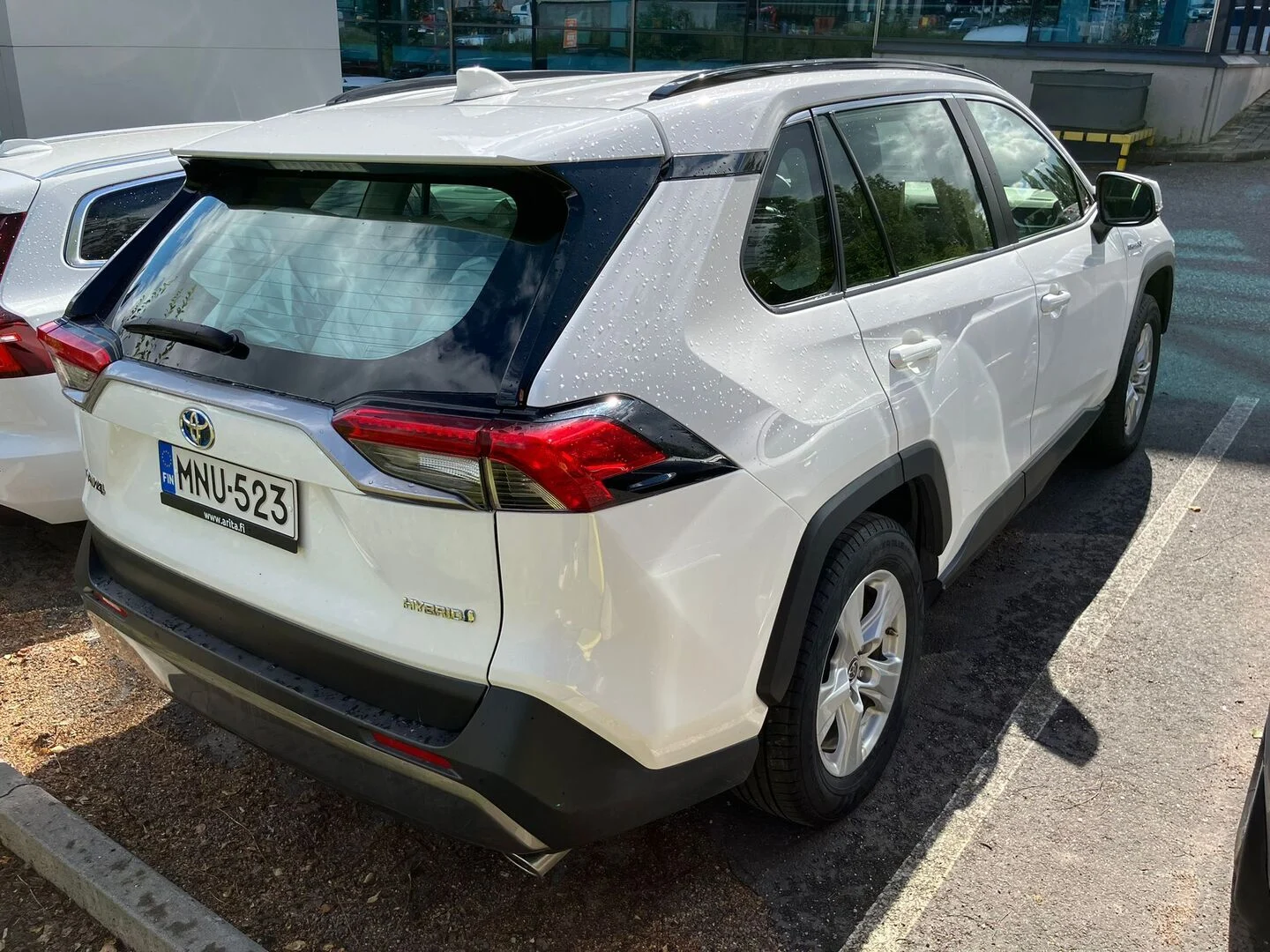 Car Image - 1URslV15dn1lADwKptylGb