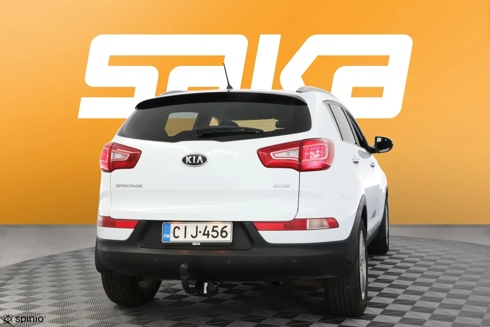 Car Image - 6kdzzMxn3uIjdyONSZlbzY