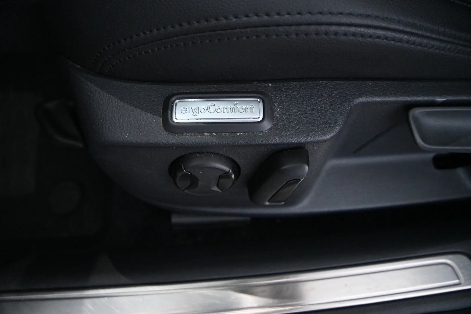 Car Image - 32MWWi9ZiD7MOLz5aEccve