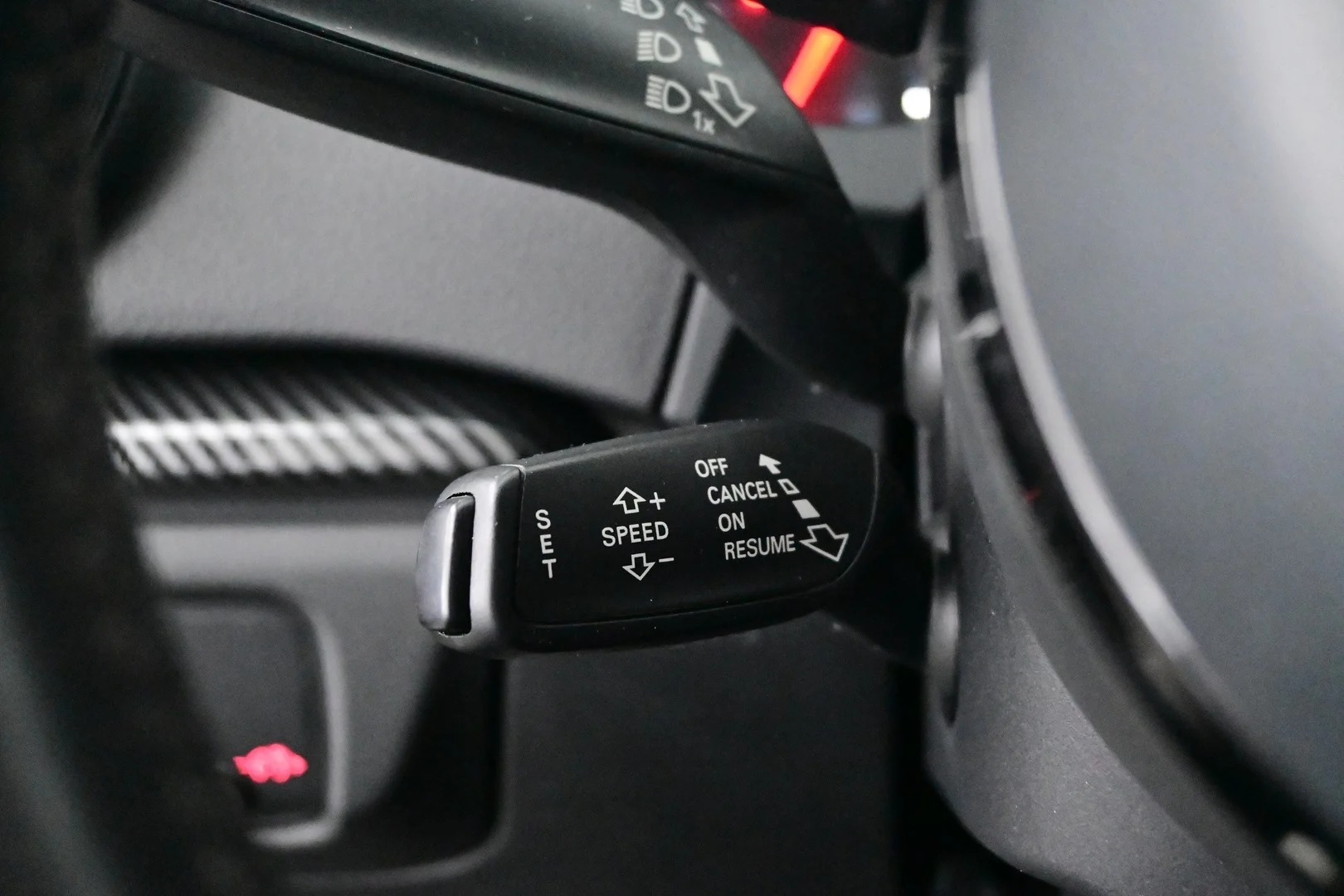 Car Image - 1ZJYws2c5UjGIA5arpfV0