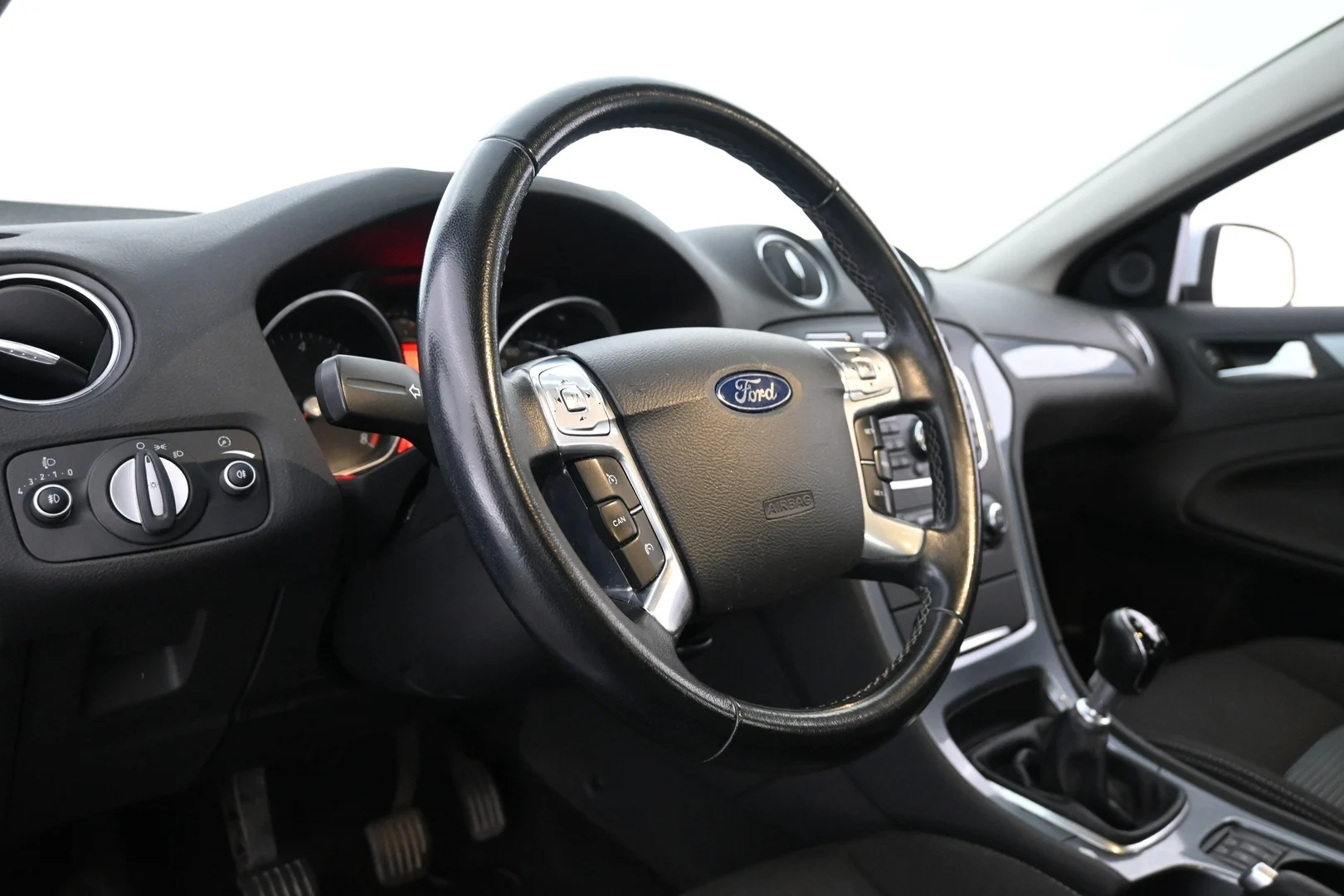 Car Image - 6ZQtSmJPF6k4wZKeIqpF05