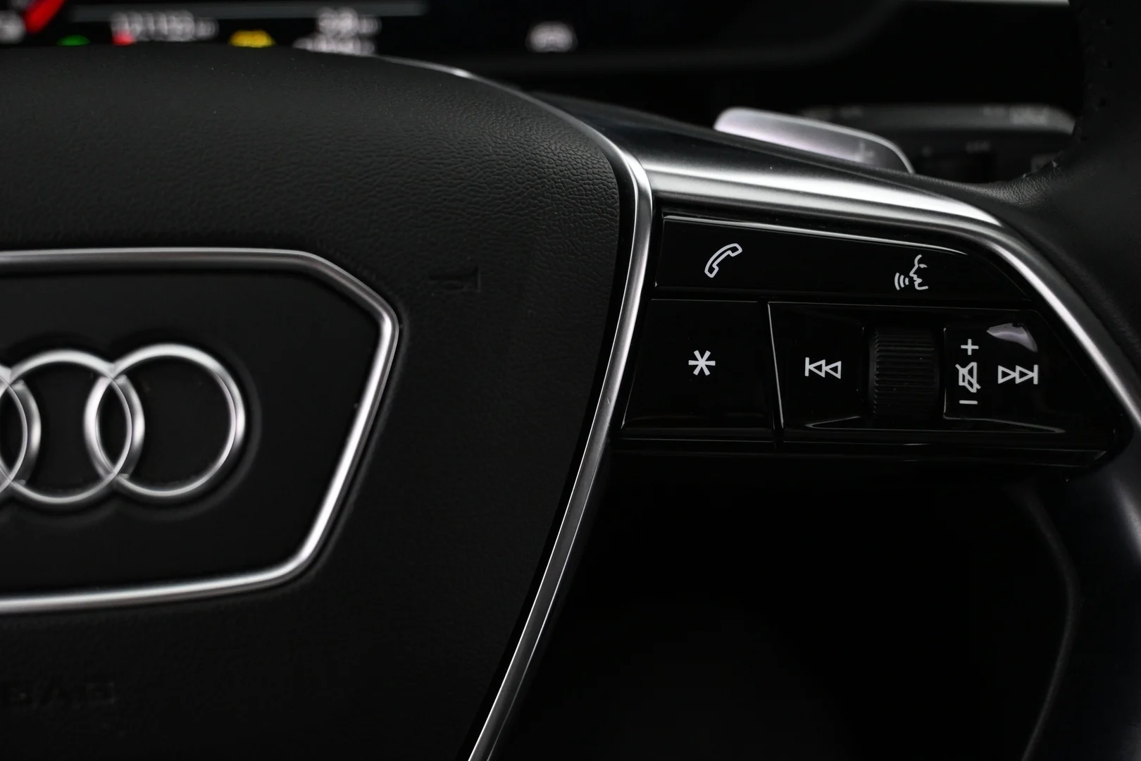 Car Image - Htc2THvdCdFAl6Khz5u7S