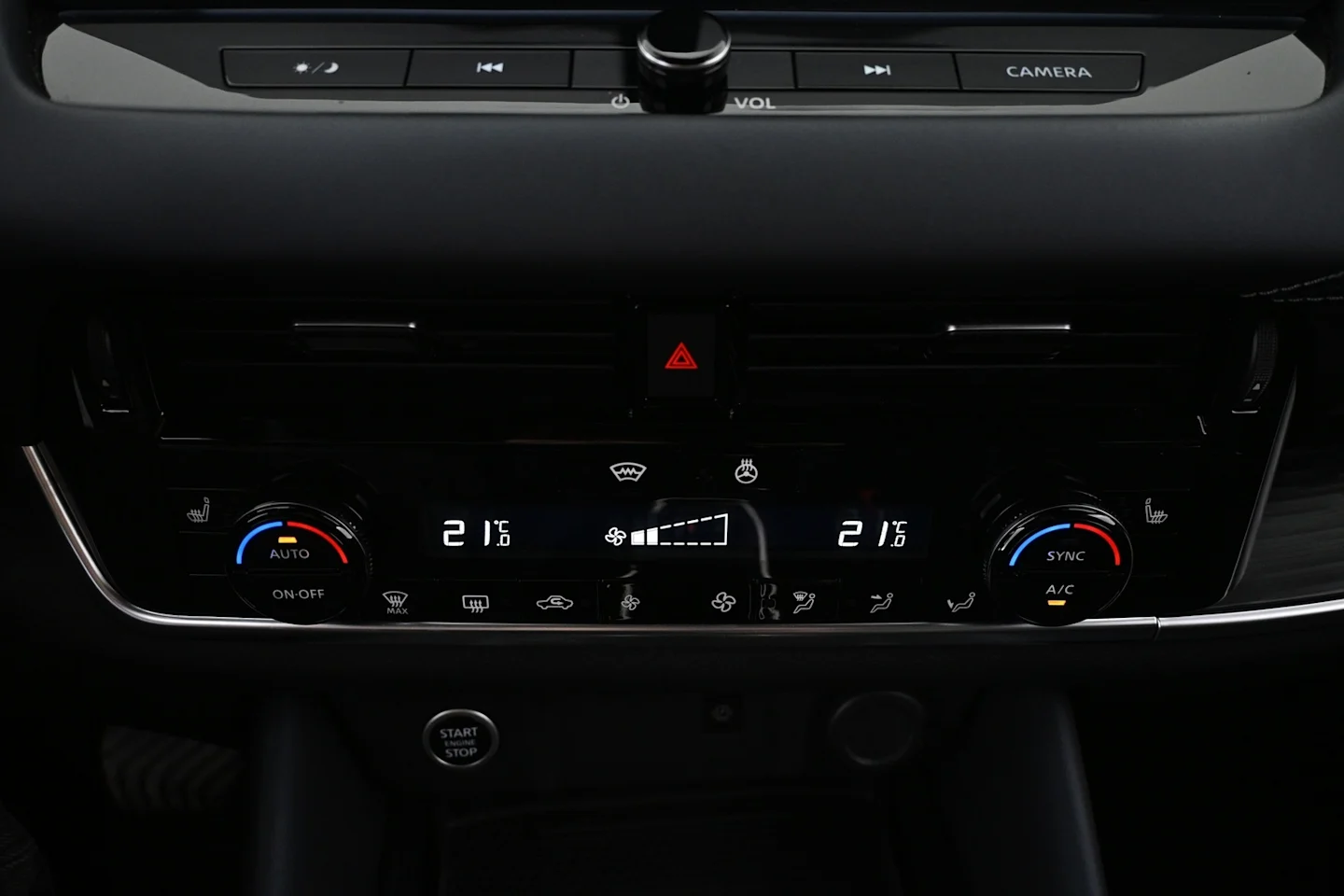Car Image - 4Q7SagDdJLOwNLMTN8dq5o