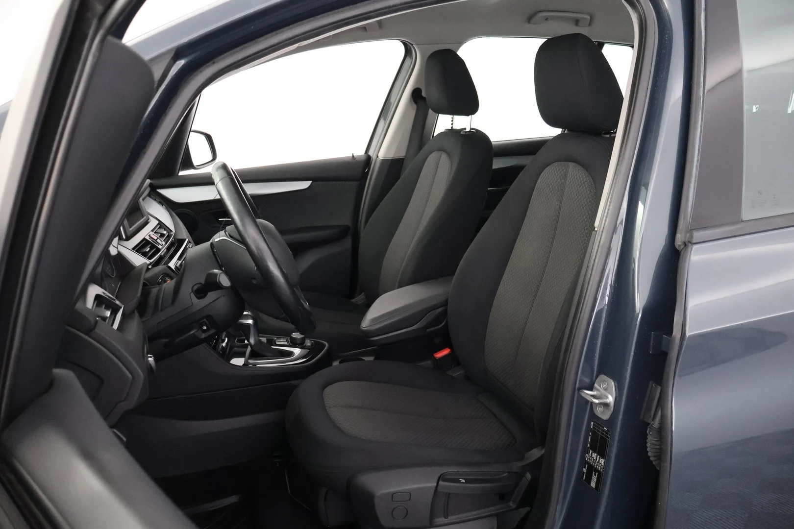 Car Image - 4fKCMKte8qnqNEjqPrce6c