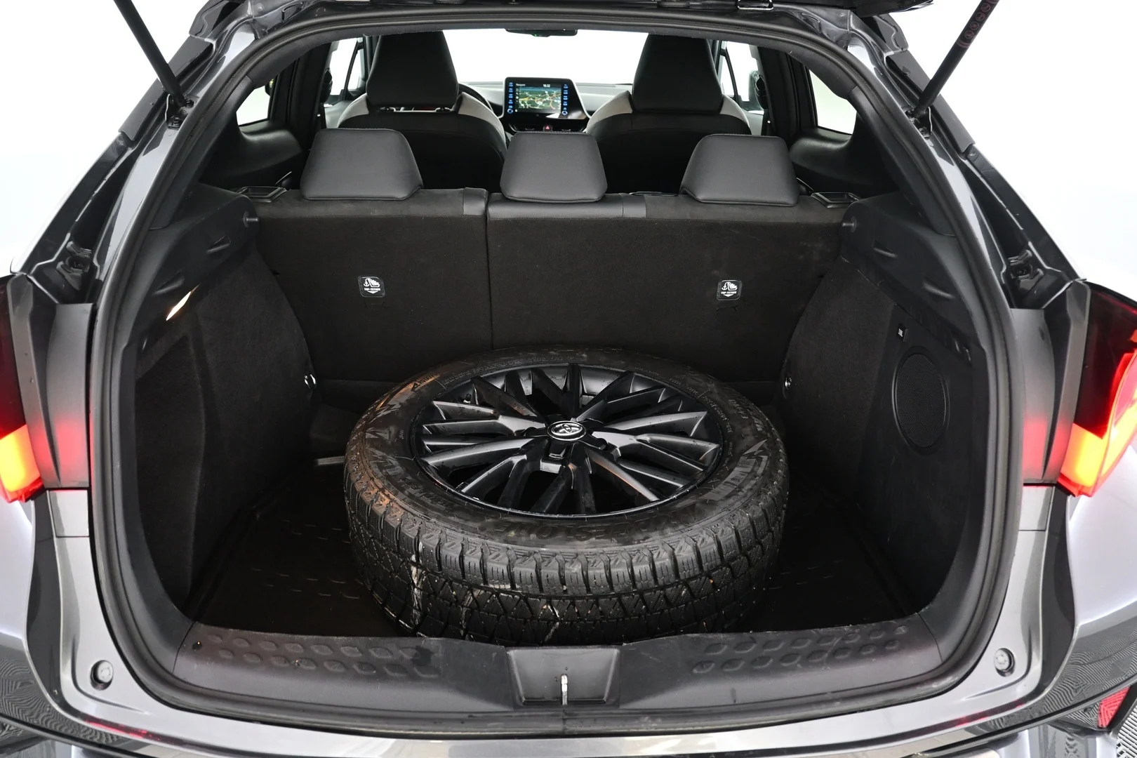Car Image - 4DEaulb2T9ULYjw87rGzAo