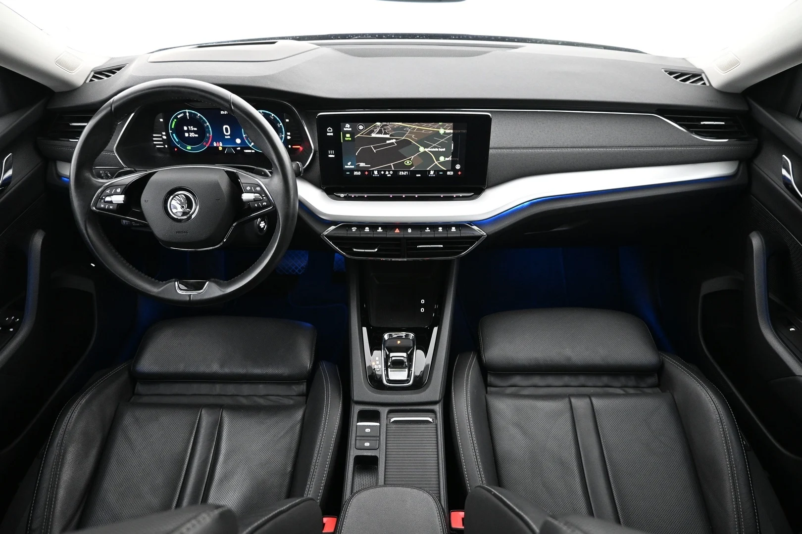 Car Image - 6clsR656LtBQvBN6nY3UTJ