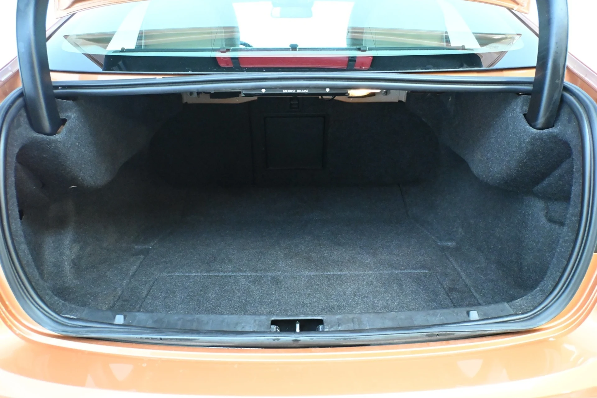 Car Image - 5MeNyOHqITlsOpvrNxbNou