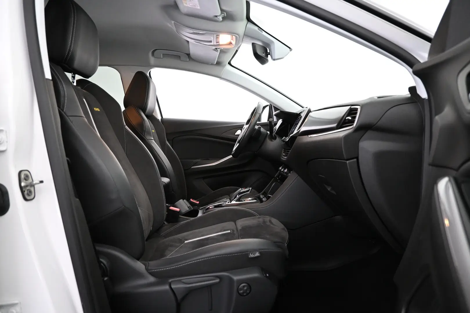 Car Image - 1dCkRQYfkz7u3AnrhkTXlU