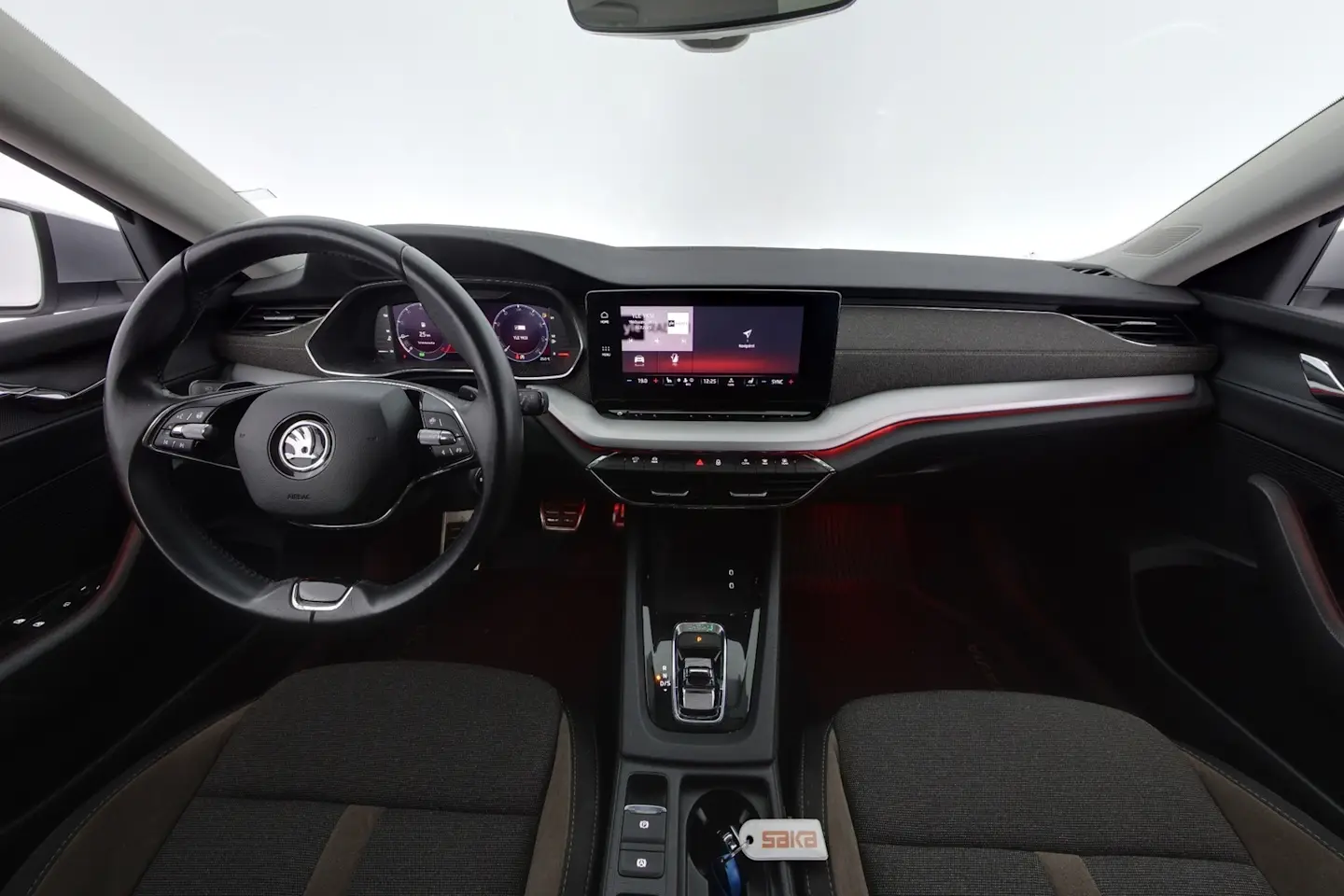Car Image - 2EfkNSnuqorMw3kbl50LBk