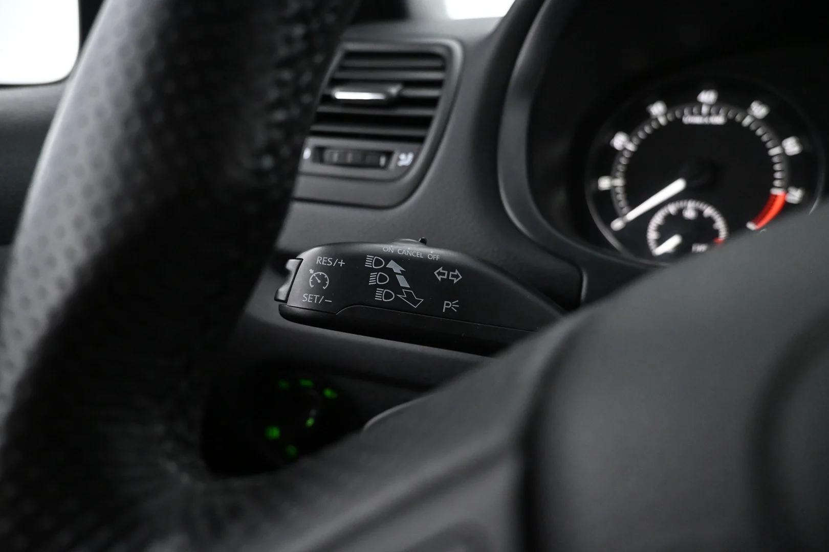 Car Image - 7nxPPHSUyoxNKuDT7phvSk