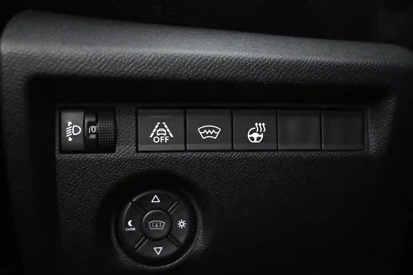 Car Image - 6nxhXjsJUj2GJVV0MPlGuC