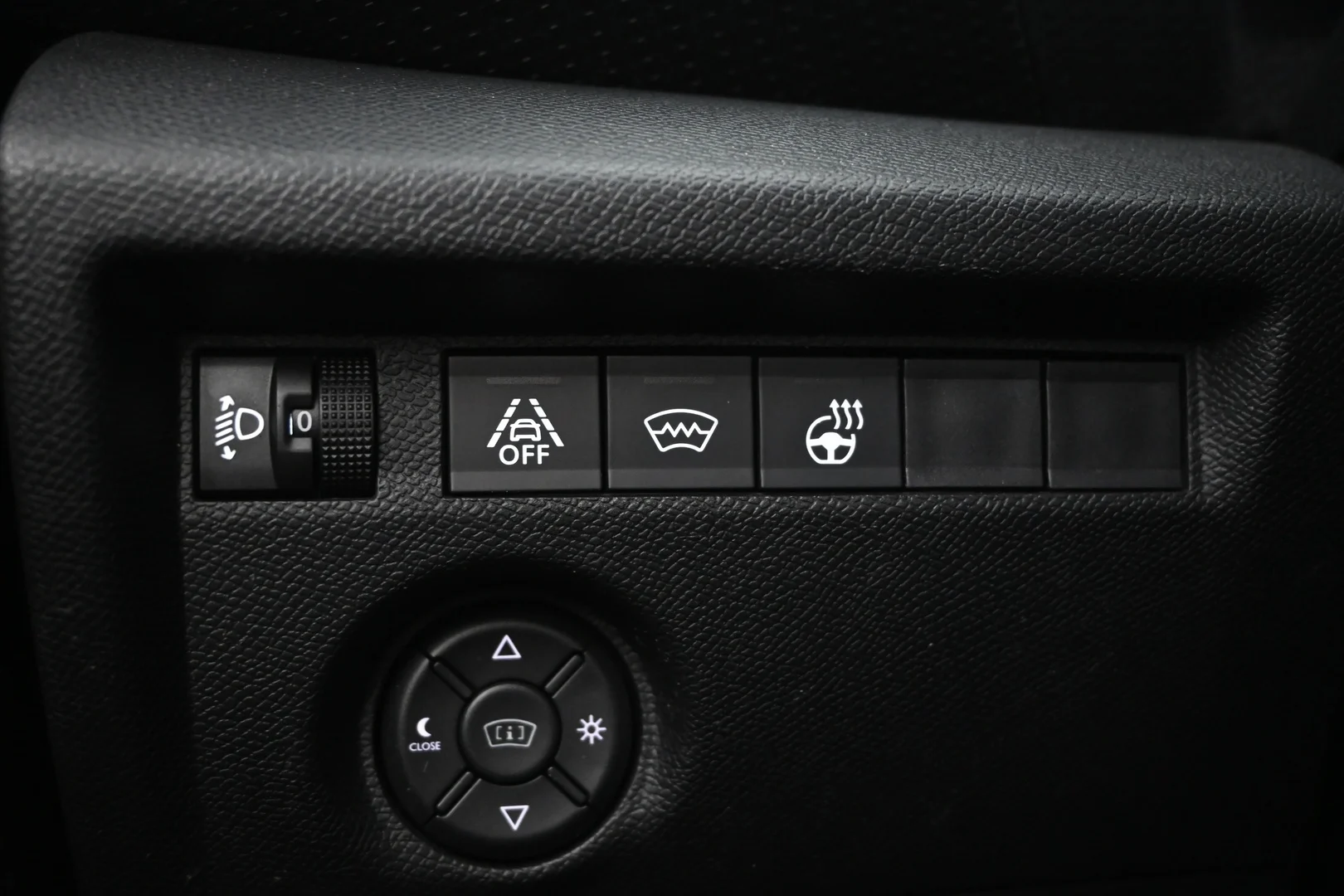 Car Image - 6nxhXjsJUj2GJVV0MPlGuC