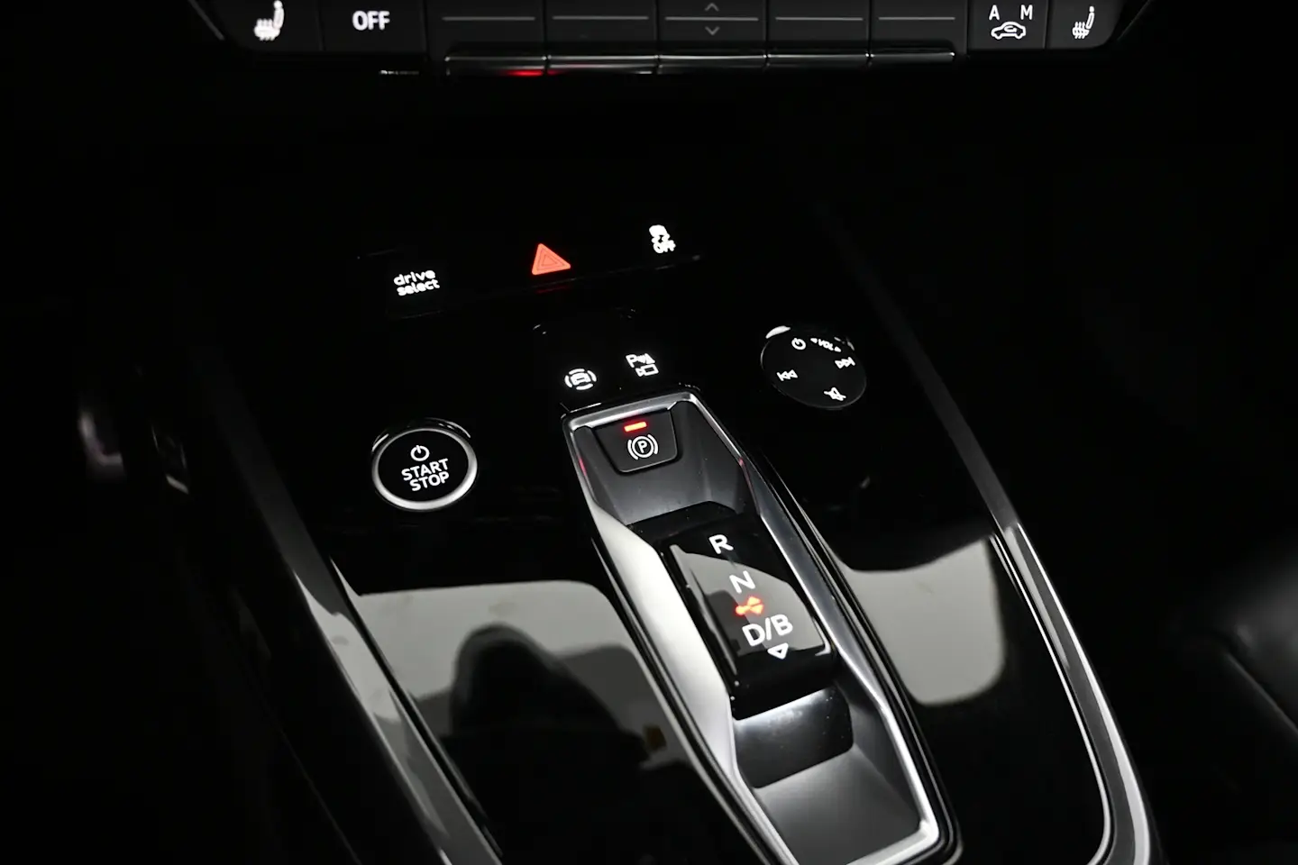 Car Image - q9WrH6Peld5pqYHBlf41l