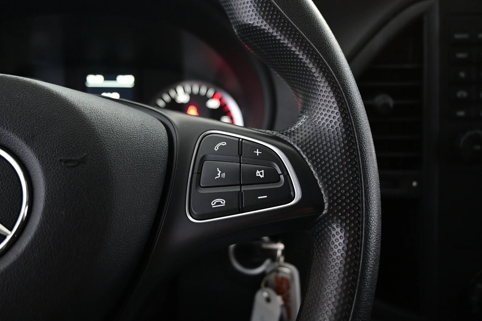 Car Image - 5GOZ1D8bISGKbxFwkfJOn6
