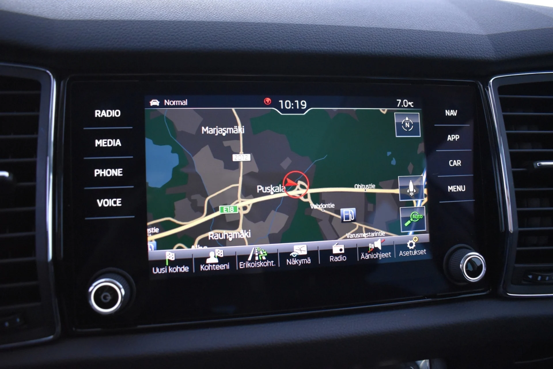 Car Image - 3TjqsmK2iTgtsFdy7QqKOO