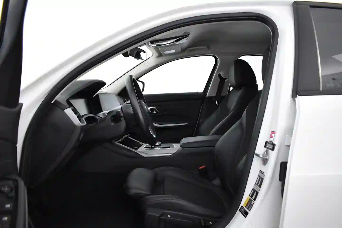 Car Image - 7JxRq7bjGs6APrnf34FZD9