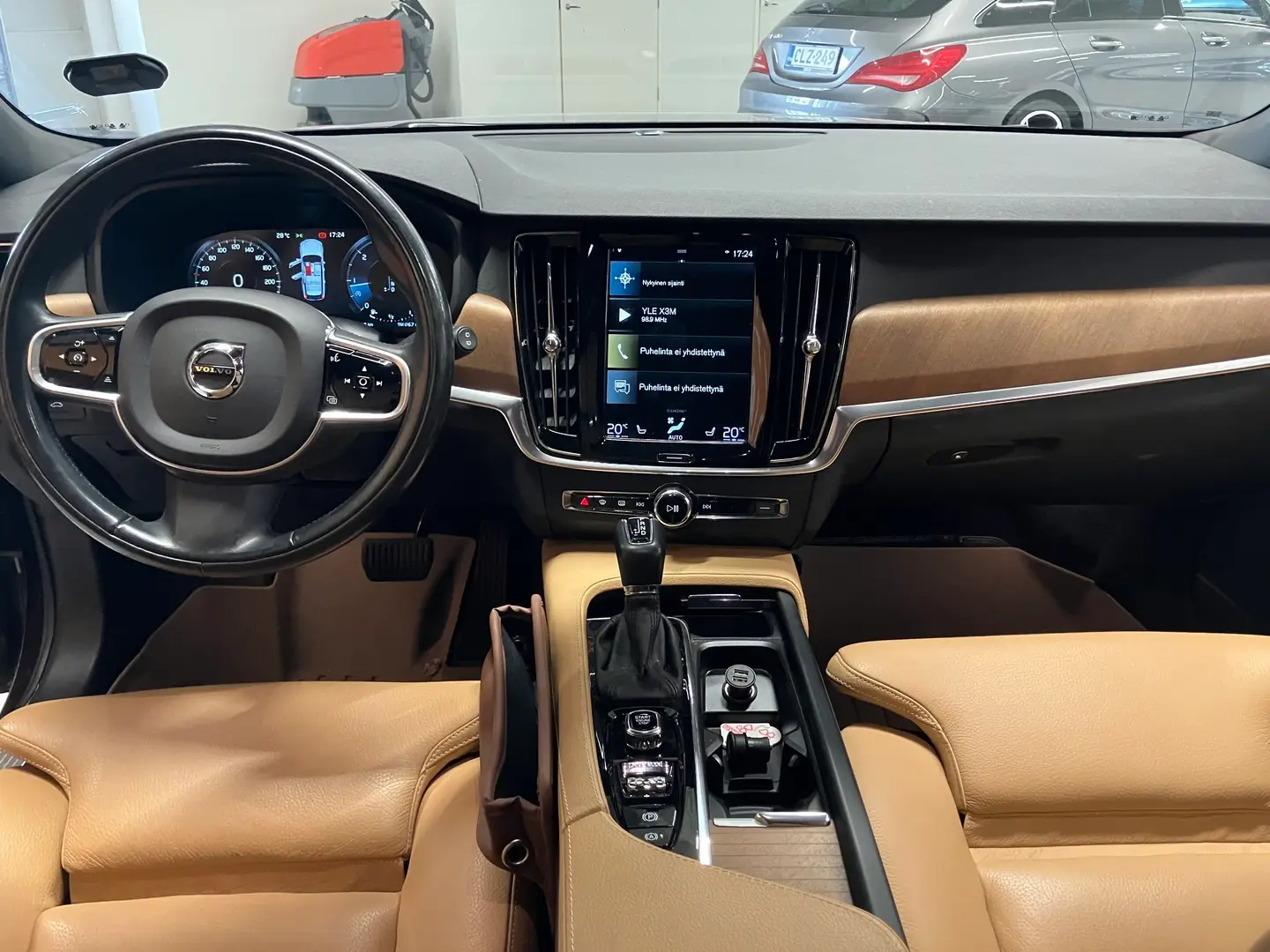 Car Image - 5DD8rOpxaBCCdTZVdfHZc2