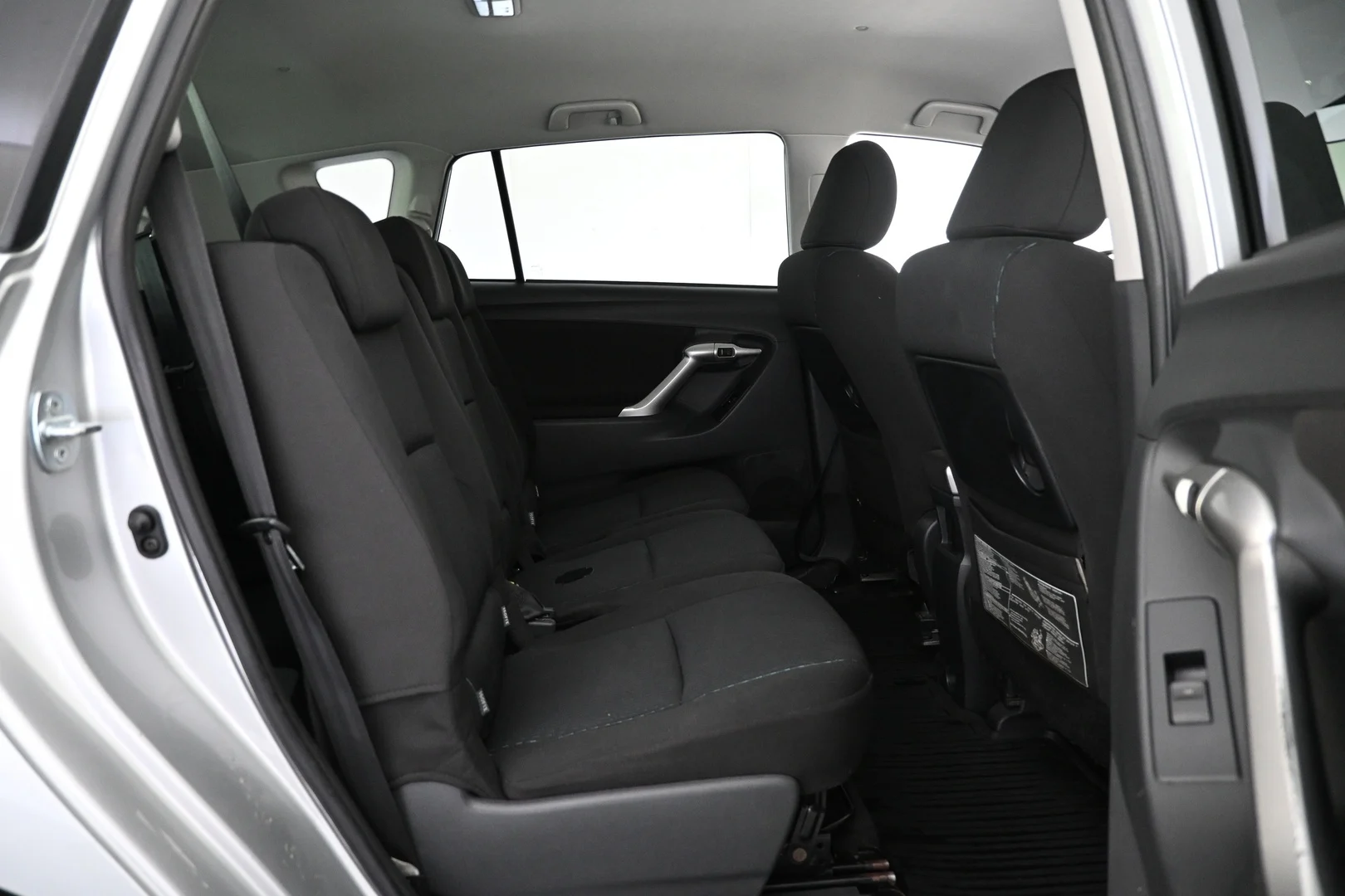 Car Image - 6LhlB0WEuRpOdPGZsGxHa0