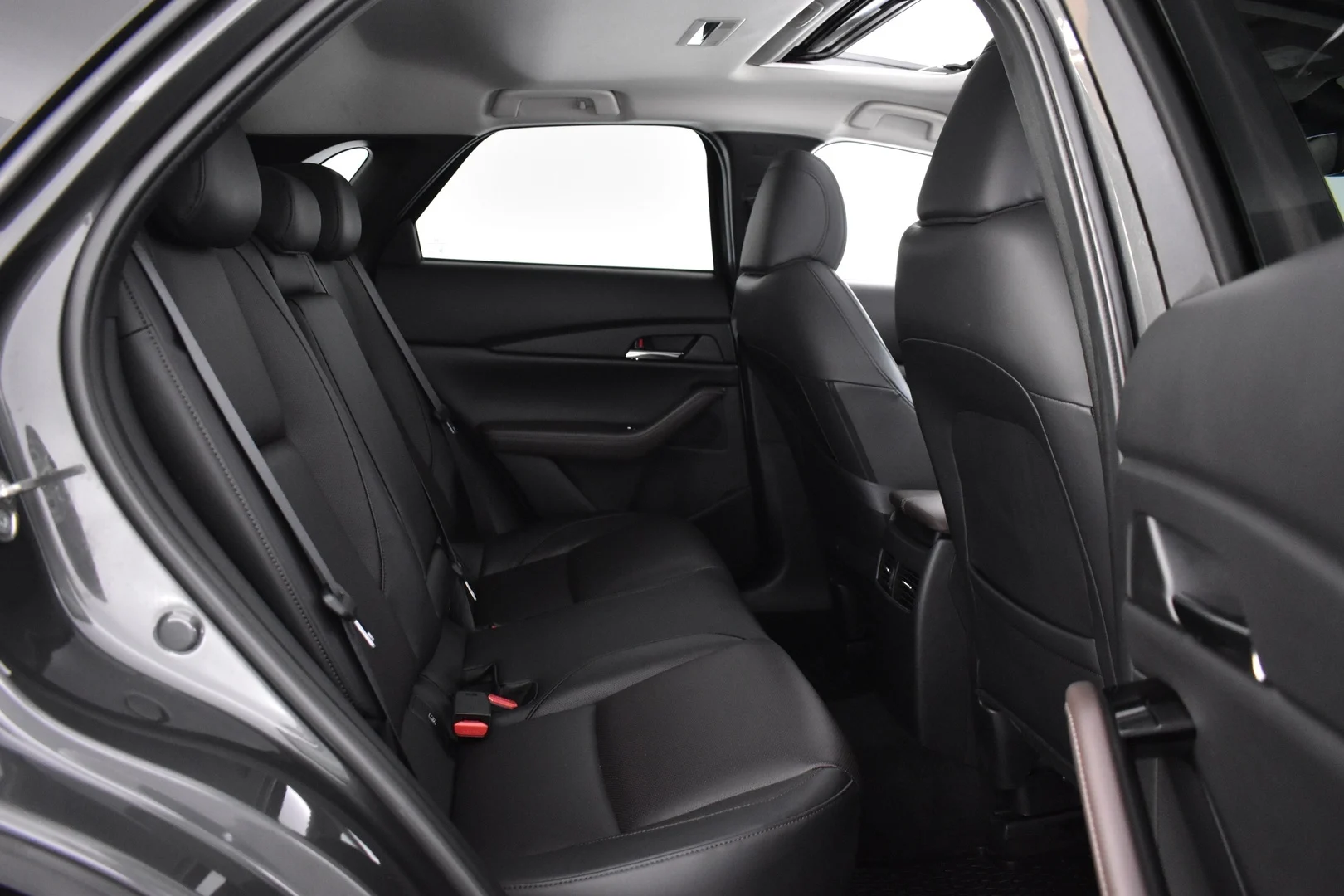 Car Image - TYVqMQlU0KZLzKIWjezjI