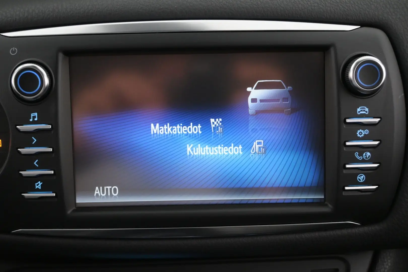 Car Image - 6MUoo0UofYC7e4LaxioKNa