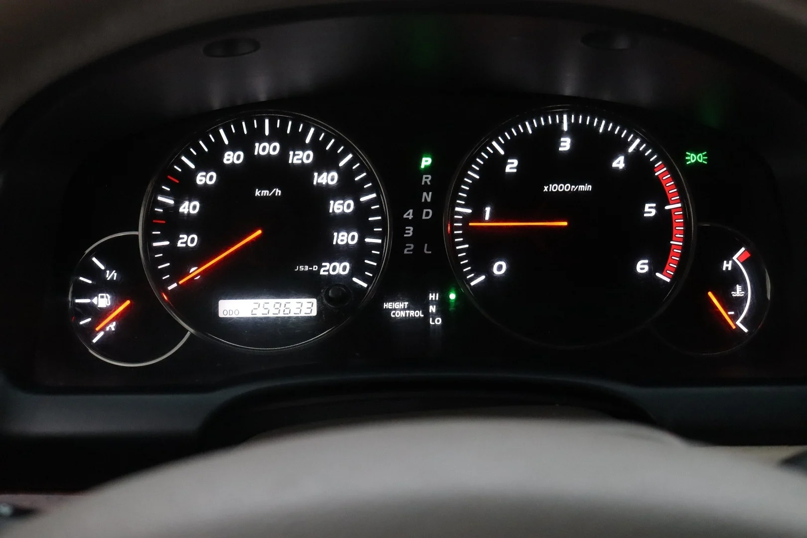 Car Image - 5HzLD7cjxS936uxRRQZl2M