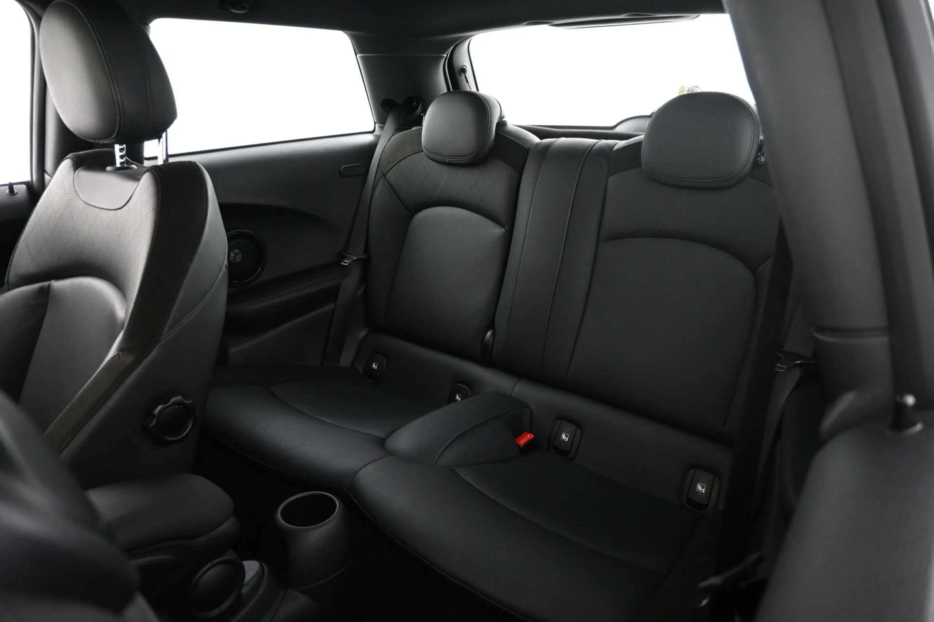 Car Image - 77tAIP57NCKTsK0PjaaYco