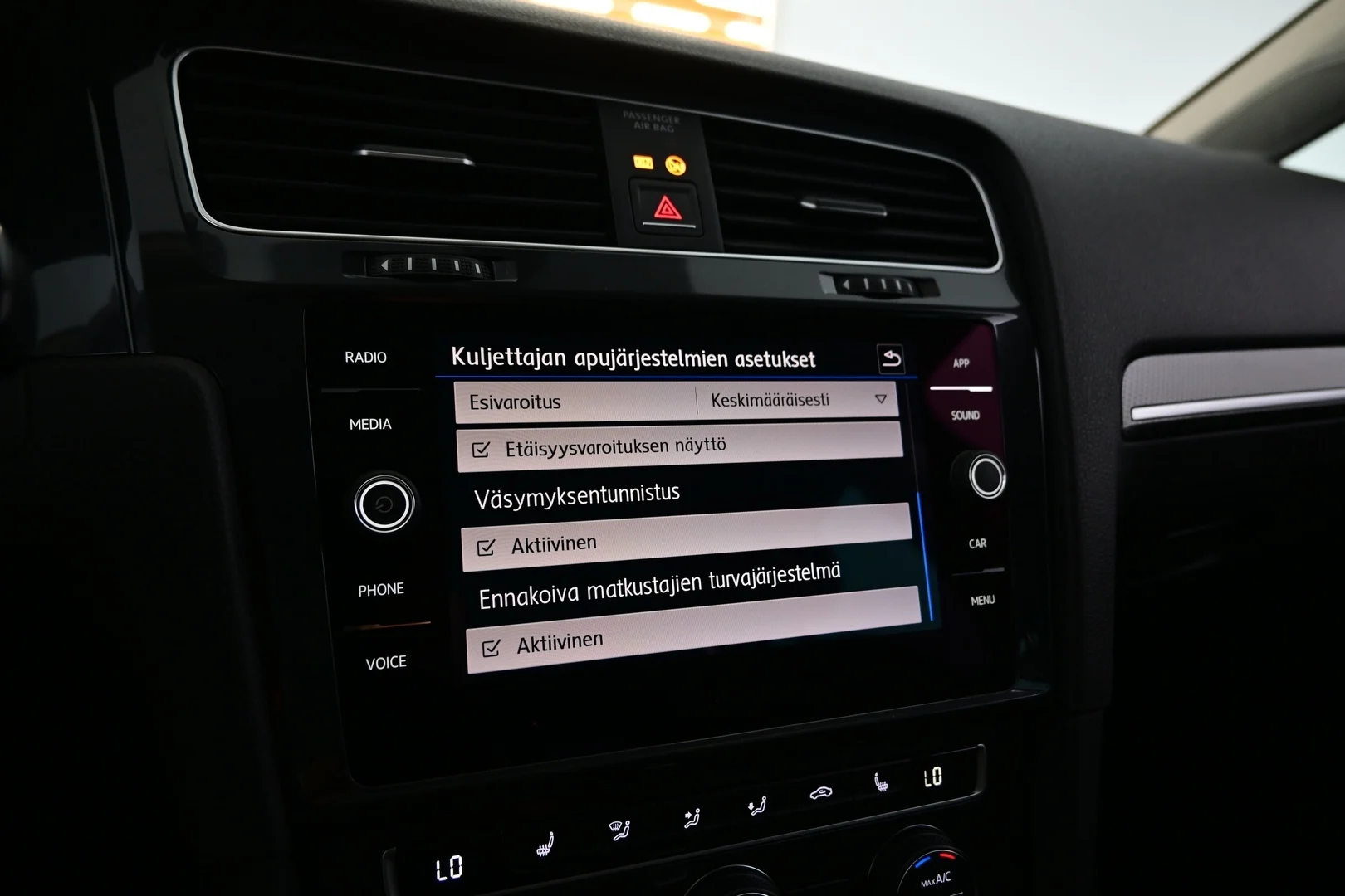 Car Image - 4pFjZaPBAni3HF3zmaA1n8