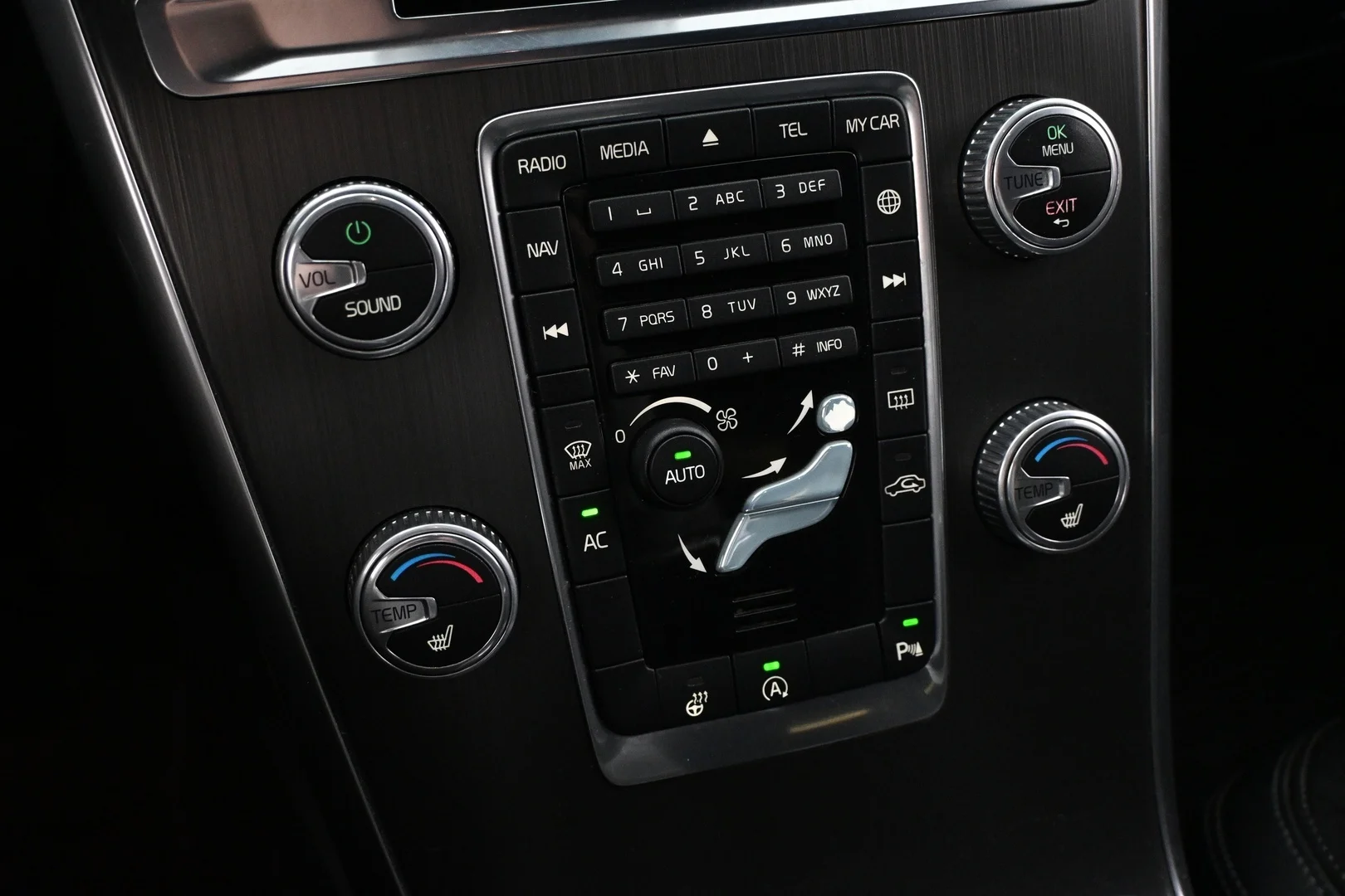 Car Image - 1yMyzJaWwgN73qHxLxPa7u