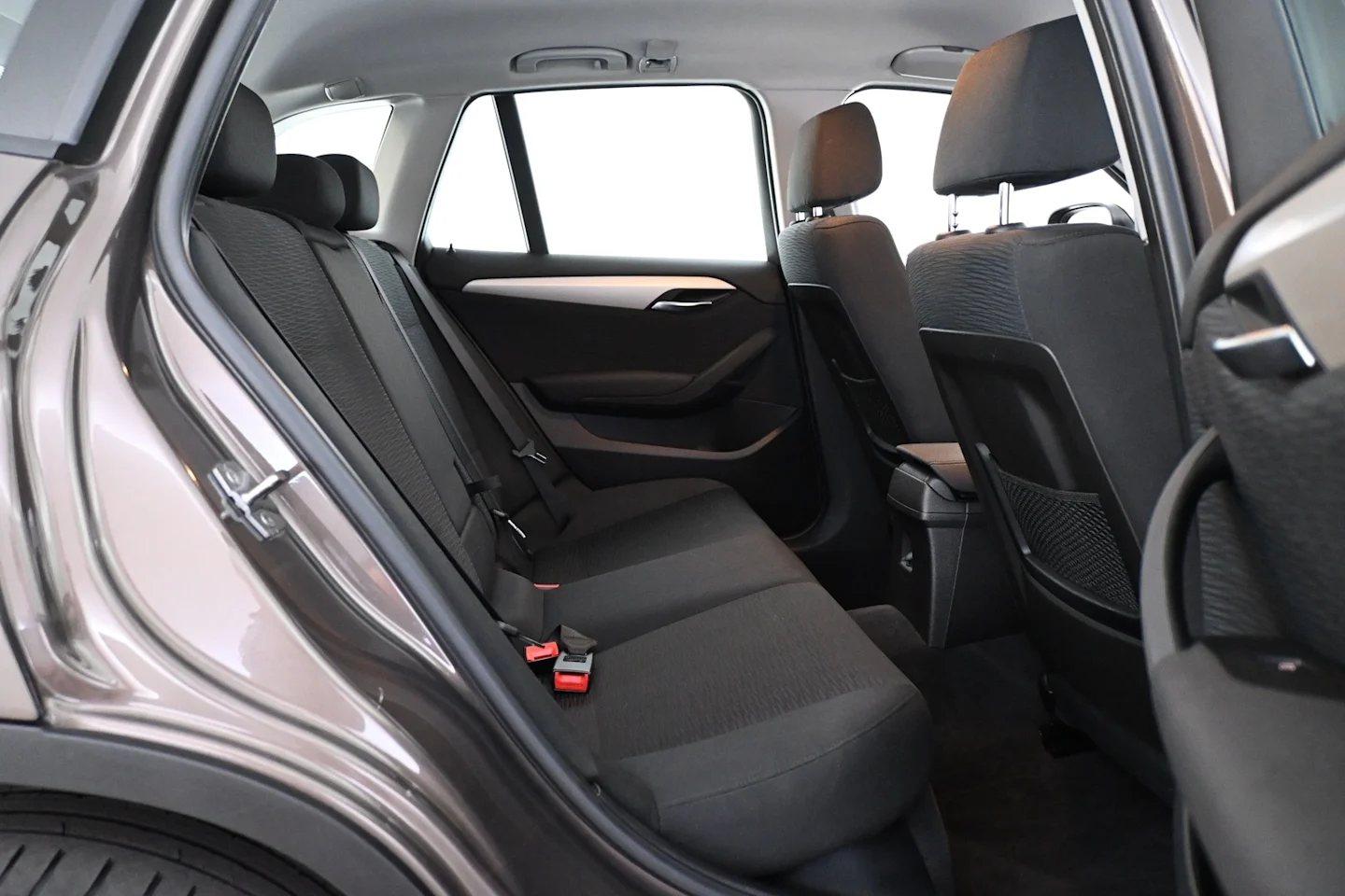 Car Image - 3BGro8XiqG834gByow2267