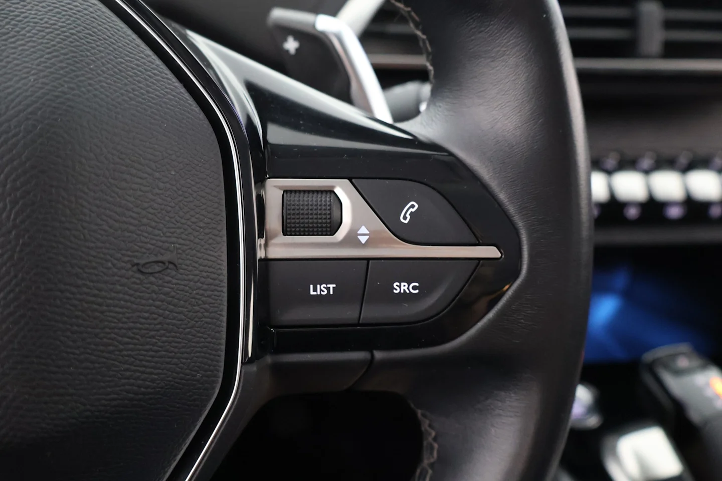 Car Image - 1OUUnN4o83VyRTfhrpc3vt