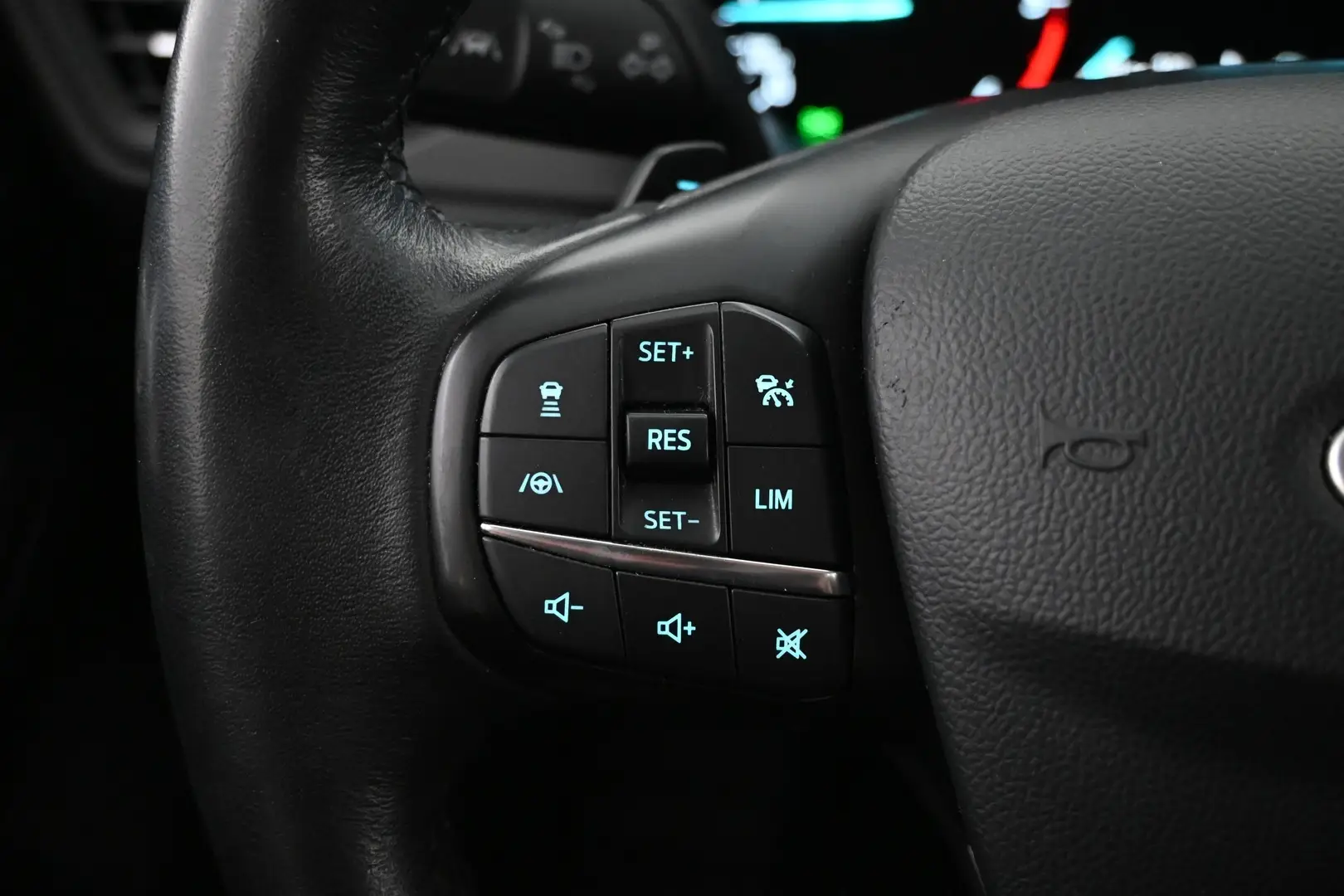 Car Image - 3jKafrYgXi5oj8F2GcY5PL