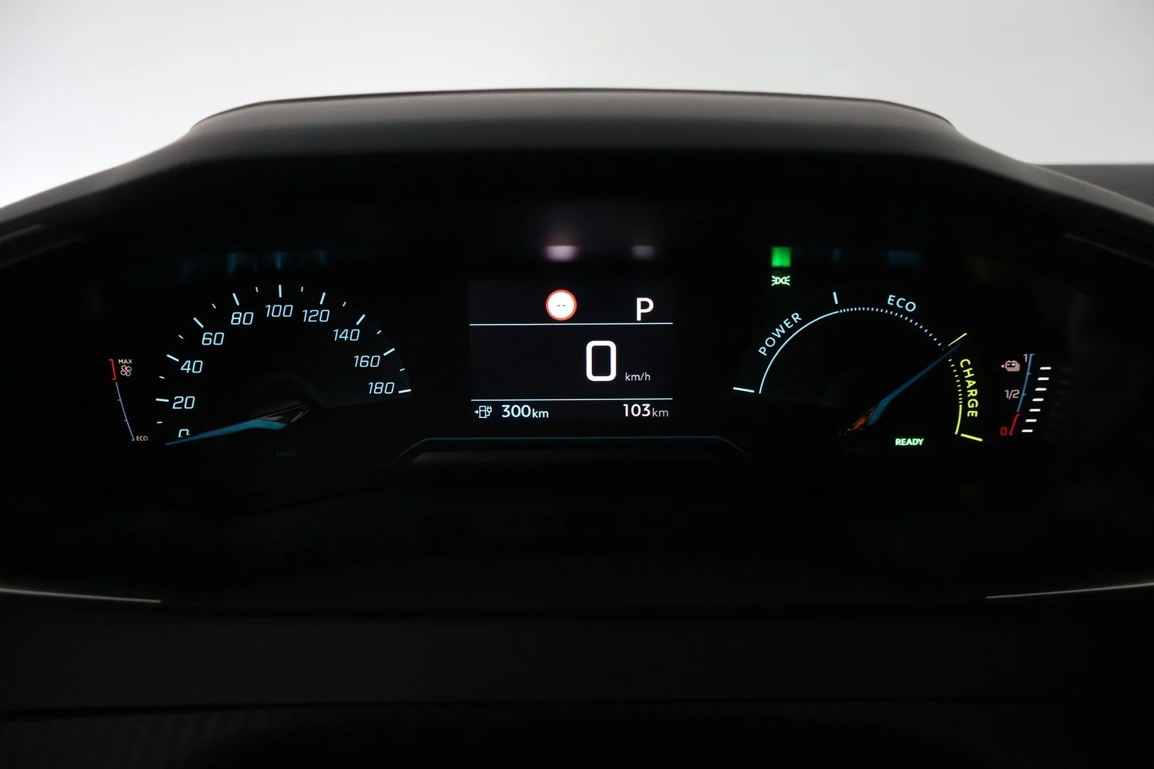 Car Image - 6qF4mXLBw32CFy6VxHtqxk