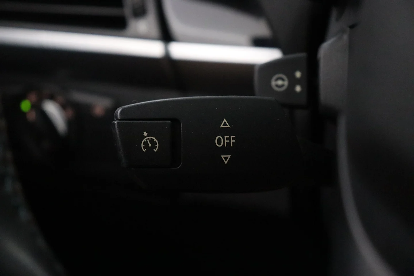 Car Image - 18ZJARyWpLz29zEtYC3AUK